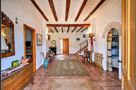 Se Vende: Masia With Olive & Almond Plantation To Convert Into B&B / 7ha